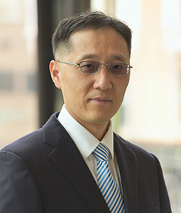 Han Lee | A to Z listing of Faculty | Faculty | College of Business |  DePaul University, Chicago