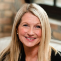 How do entrepreneurs and banking intersect? Insights from alumna and First Women's Bank Founder Marianne Markowitz (MBA '92) 